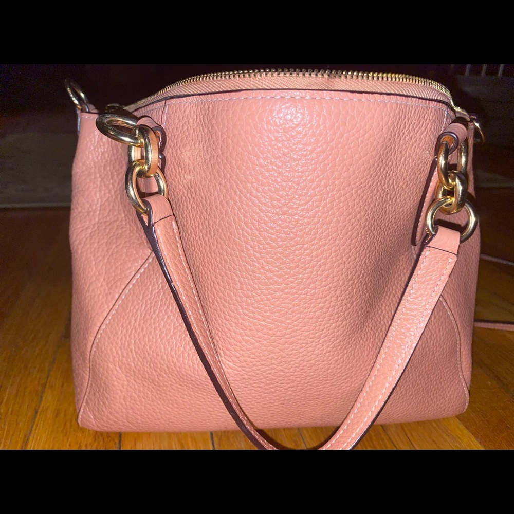 Pink coach purse in perfect condition